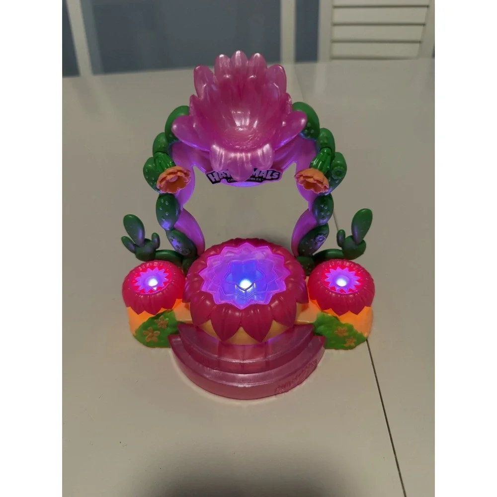 Hatchimal Light‎ Up Stage Only